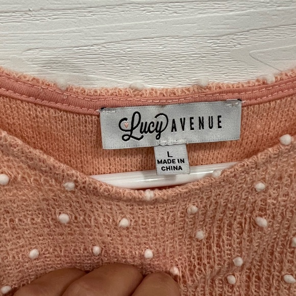 Set of 3 ladies sweaters by Lucy Avenue. All in excellent condition! - Picture 7 of 12